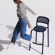 Fatboy Toní Barfly Outdoor Stool with Girl