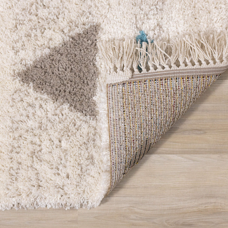 Bora Triangle Rug