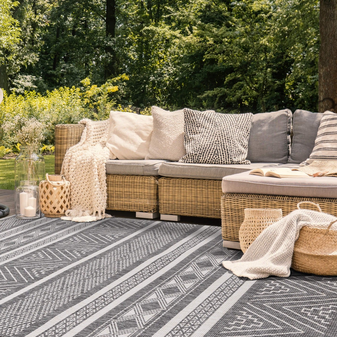 Bristol Grey Reversible Indoor / Outdoor Rug