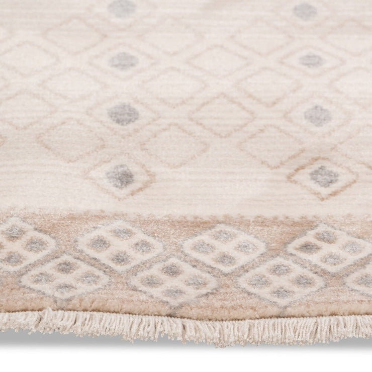 Heirloom Transitional Beige Rug