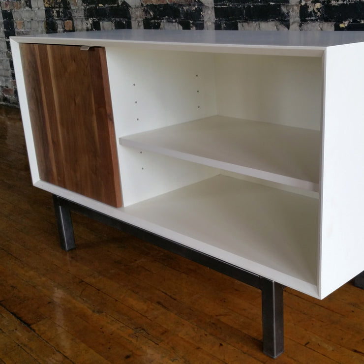 Mondo Baby Walnut Media Unit