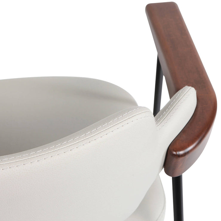 Palu Arm Chair