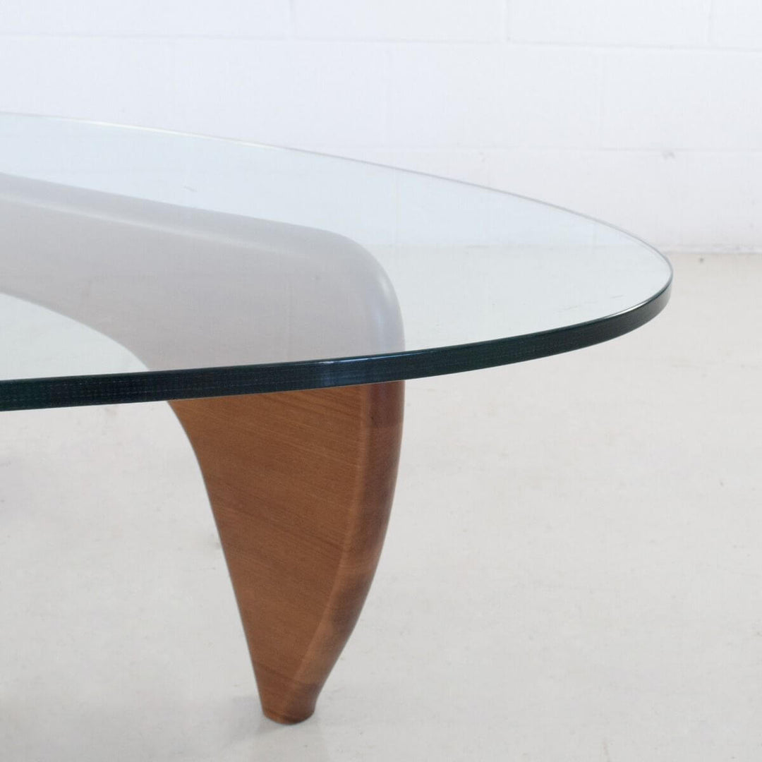 Noguchi Table Cad Coffee Table | Official Vitra® Website UN