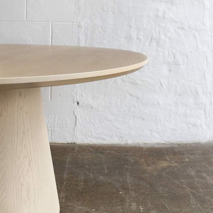 Oslo Round Oak Dining Table Side